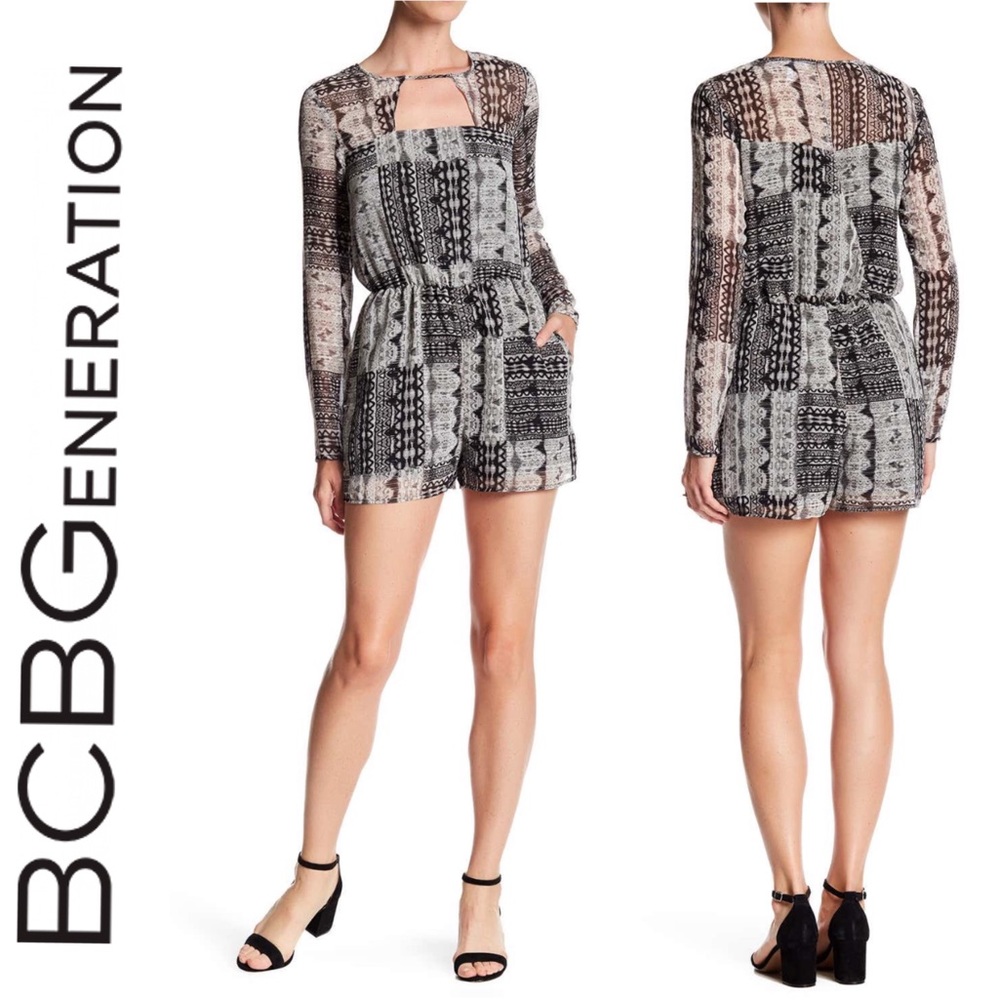 BCBGeneration Long Sleeve Printed Romper sz Large